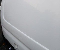 Van - Image 4/5