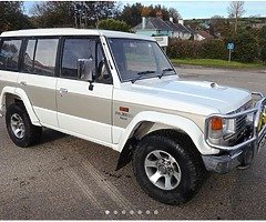1990 mitsubishi pajero exceed