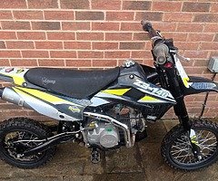 Stomp z3 140cc