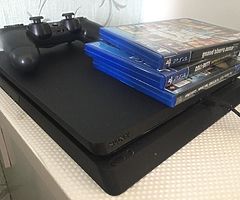 Playstation 4 1TB with 3 games - Image 4/4