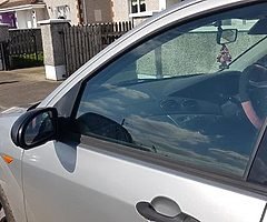 05 Ford focus BRAND NEW NCT APRIL 2020