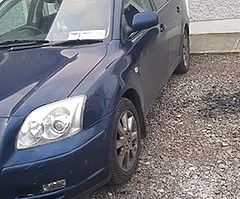 Toyota avenis