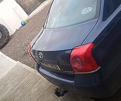 Toyota avenis