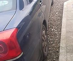 Toyota avenis - Image 4/5