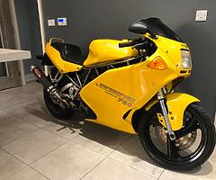 1993 Ducati 750