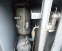FOR SALE: Air Compressor - Image 3/6
