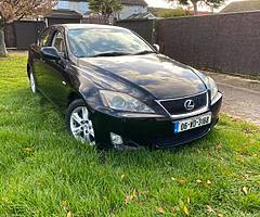 Lexus IS220