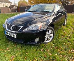 Lexus IS220