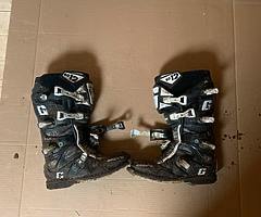 Gaerne sg12