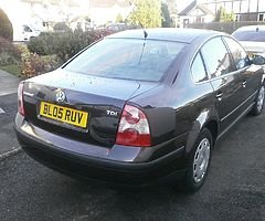 2005 VW PASSAT 1.9 TDI - Image 4/6