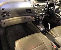 Honda Civic hybrid - Image 8/9