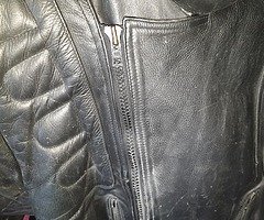 Leather jacket - Image 4/7