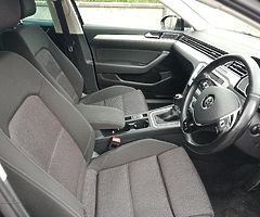 2015 Volkswagen Passat 2.0 TDI SE Business - Image 5/8