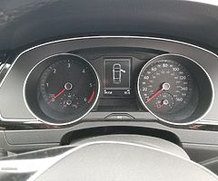 2015 Volkswagen Passat 2.0 TDI SE Business - Image 7/8