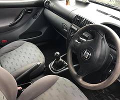 Seat Leon 1.6 petrol manual - Image 4/4
