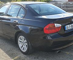 BMW 320i - Image 5/10