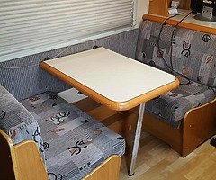 2009 hobby 6 berth caravan - Image 4/10