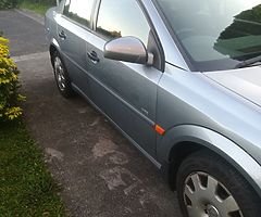 €450