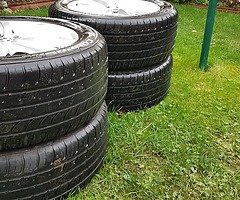 Tyres with aloys