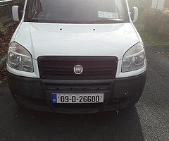 De vânzare van fiat doblo motor 1.3 Diesel an 2009 2 locuri vanu perfect pt lucru consum mic