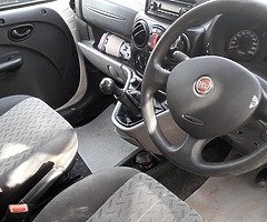 De vânzare van fiat doblo motor 1.3 Diesel an 2009 2 locuri vanu perfect pt lucru consum mic - Image 8/9