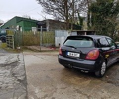€800