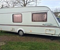 Compass Kensington 500 - 5 Berth Caravan - Image 10/10