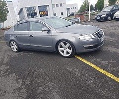 €3,050