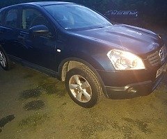 £1,595