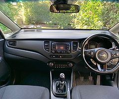 2013 Kia Carens