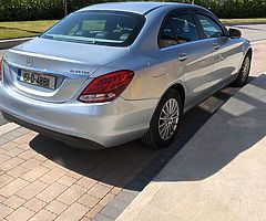 151 Mercedes Benz Auto - Image 4/8