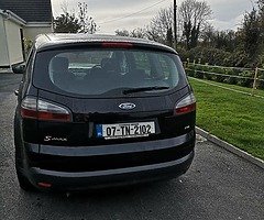 €450