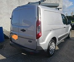 £8,000