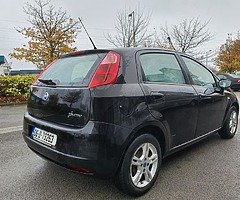 £990