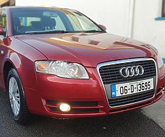 €895
