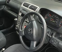 Honda Civic 1.6 petrol 2003 - Image 4/9