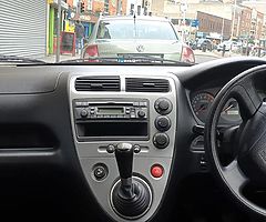 Honda Civic 1.6 petrol 2003 - Image 6/9