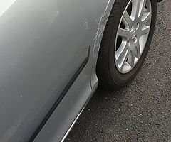 Honda Civic 1.6 petrol 2003 - Image 7/9