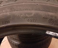 235/45R18