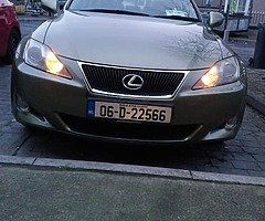 Lexus220d