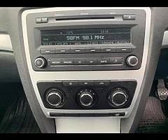 Skoda Octavia - Image 9/10