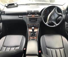 2007 Mercedes-Benz C-Class - Image 5/9