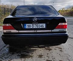 €3,300