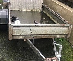£400
