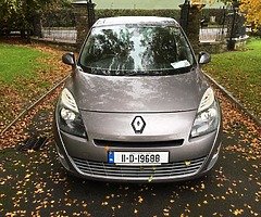 2011 automatic Renault scenic 7 seater ⭐️⭐️⭐️HIGH SPEC