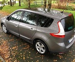 2011 automatic Renault scenic 7 seater ⭐️⭐️⭐️HIGH SPEC