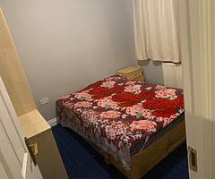 €850 - Image 4/10