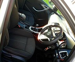 Vauxhall Astra 1.7 diesel - Image 4/7
