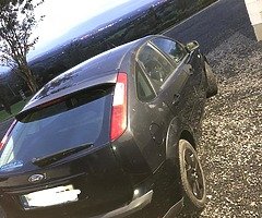 €1,100