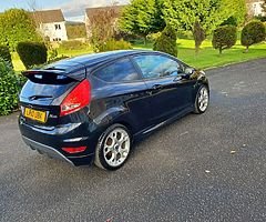 £2,995